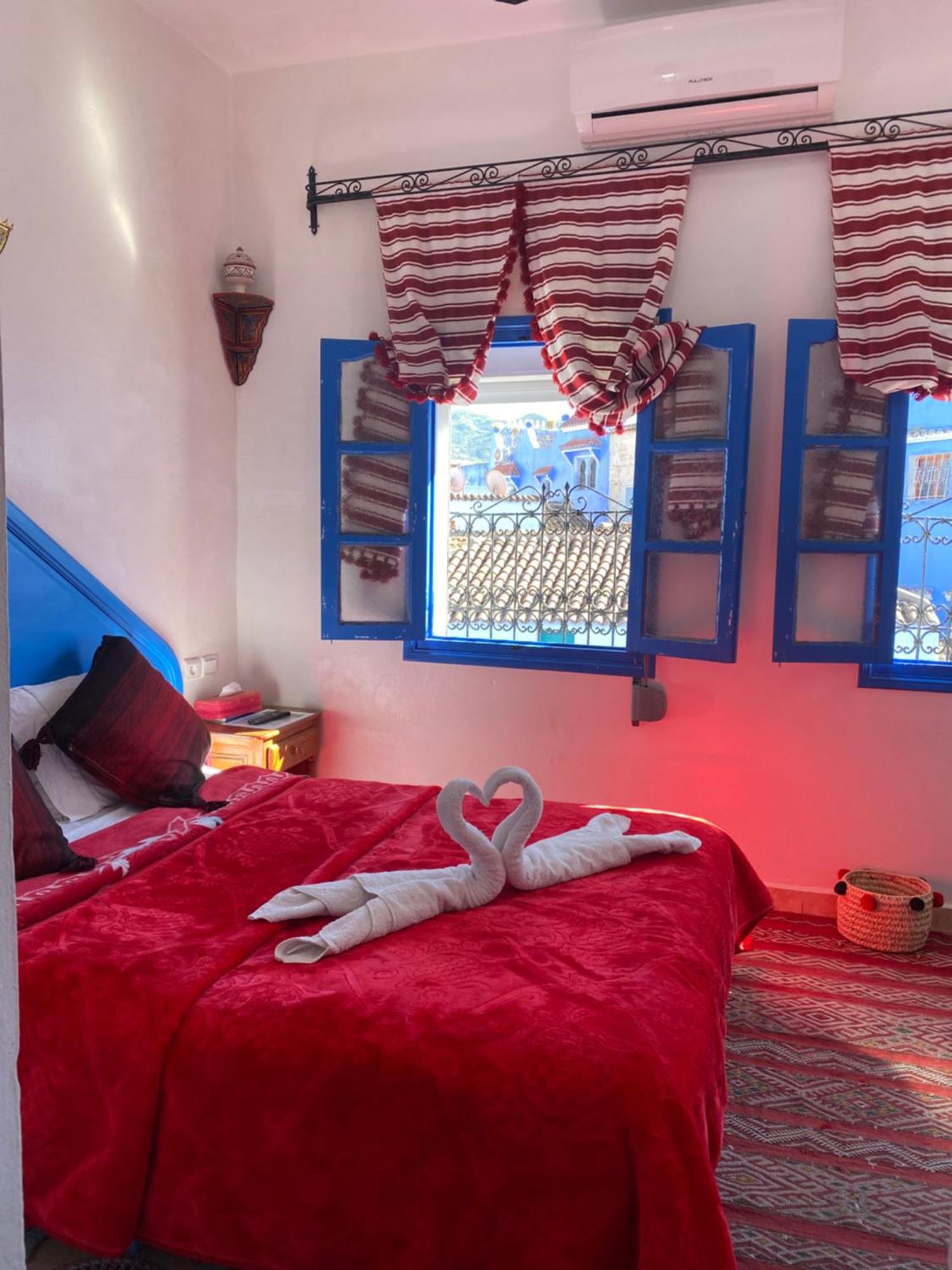 Hotel Sakura Chefchaouen Buitenkant foto