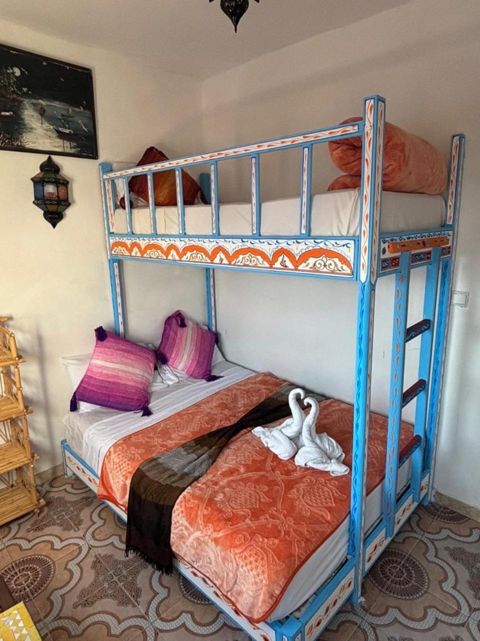 Hotel Sakura Chefchaouen Buitenkant foto