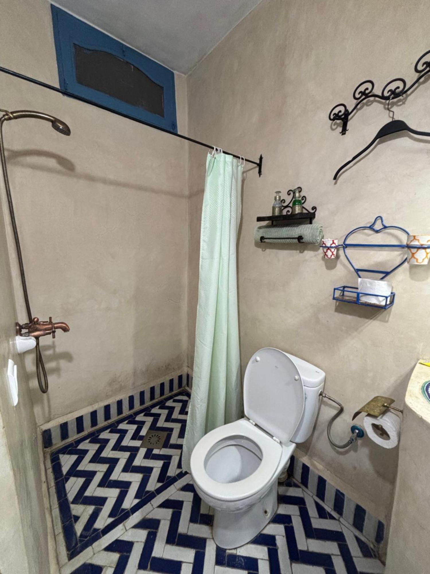 Hotel Sakura Chefchaouen Buitenkant foto