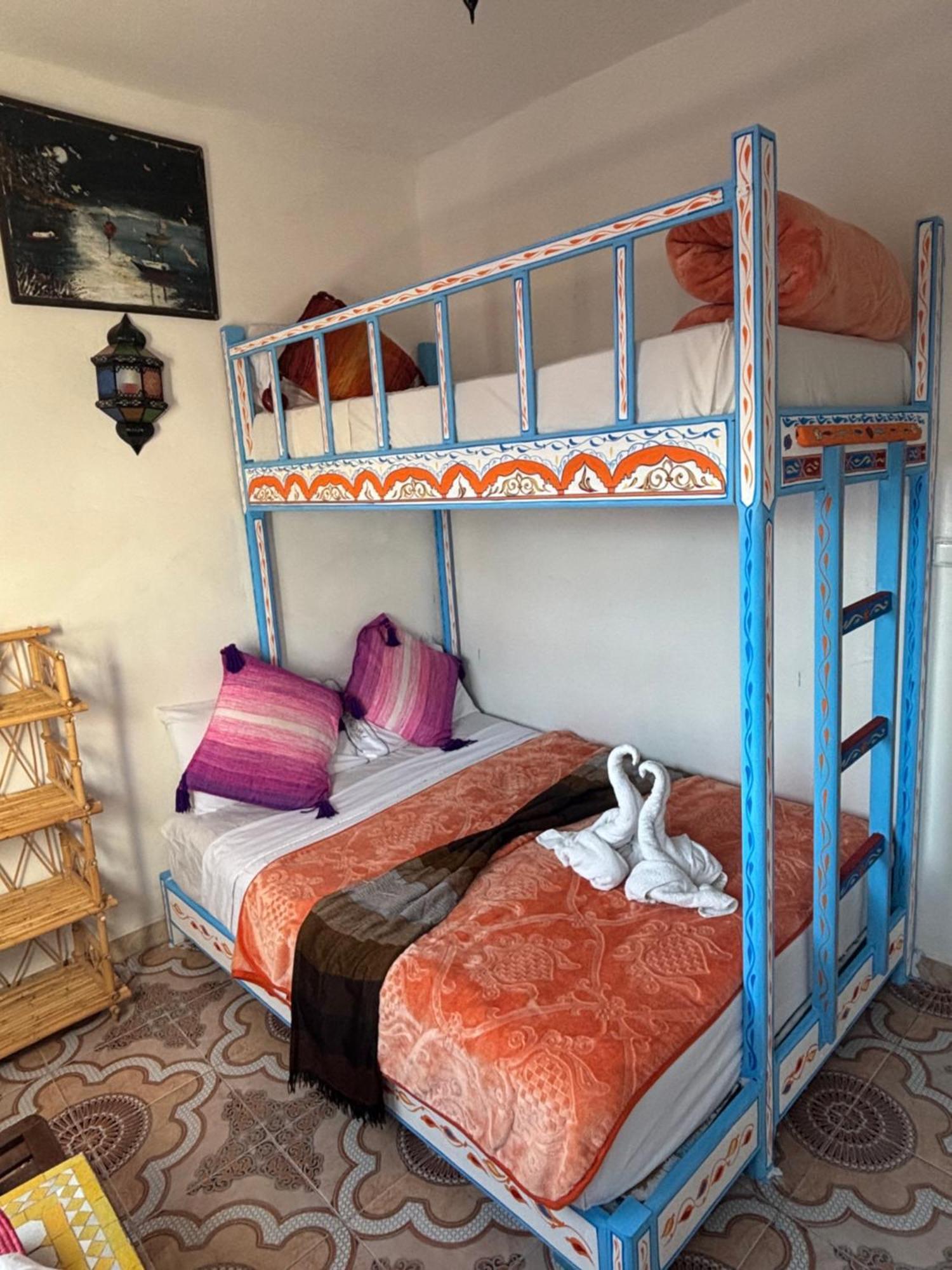 Hotel Sakura Chefchaouen Buitenkant foto